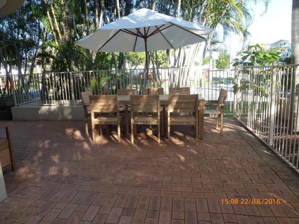 Miami Beachside Holiday Apartments Gold Coast Eksteriør billede